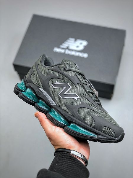 New Balance 2005系列 2025新款男生網面休閒鞋