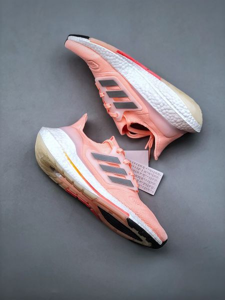 Adidas Ultra Boost UB22 2022新款 超彈力爆米花中底女款休閑跑步鞋