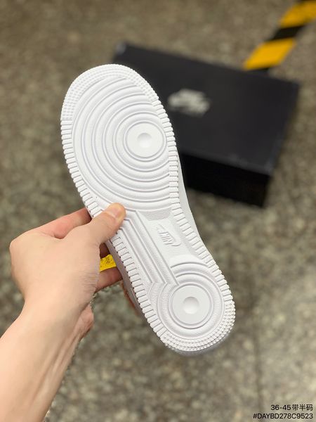 Nike Air Force 1 07 2022新款 空軍一號男女款低幫運動休閒板鞋