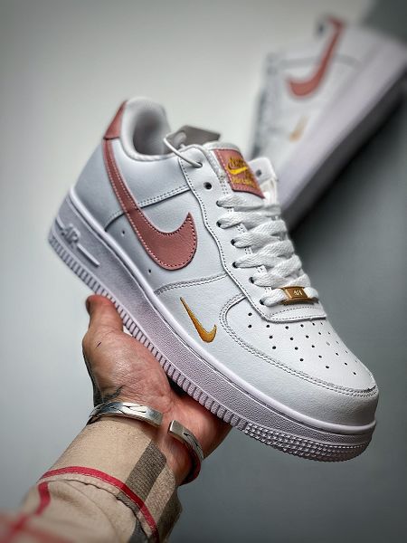 Nike Air Force 1 07 2021新款 空軍一號蜂窩氣墊板鞋