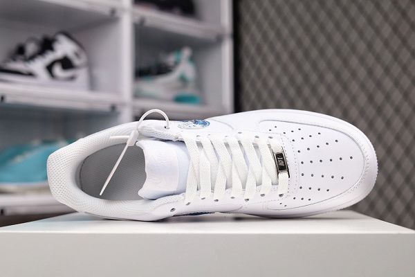 Nike Air Force 1 2022新款 全掌內置蜂窩氣墊男女生低幫運動板鞋