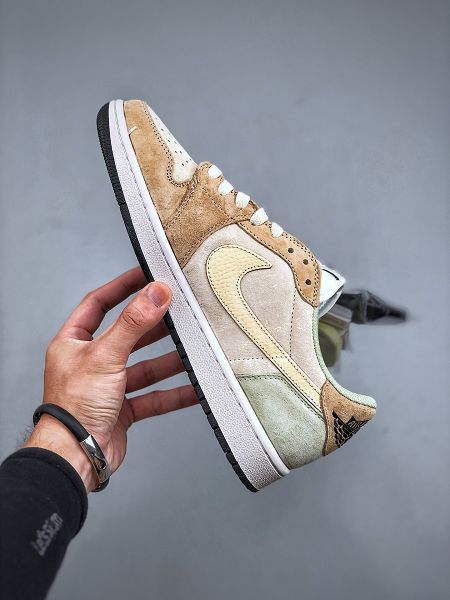 Travis Scott × Jordan Air Jordan 1 Low 系列 2023全新男女款 米黃綠色休閒鞋