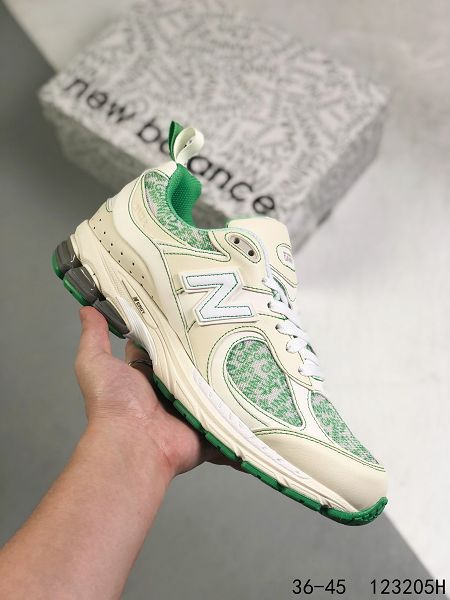 New Balance ML2002R 2022新款 復古男女款運動慢跑鞋 New Balance ML2002R 2022新款 復古男女款運動慢跑鞋