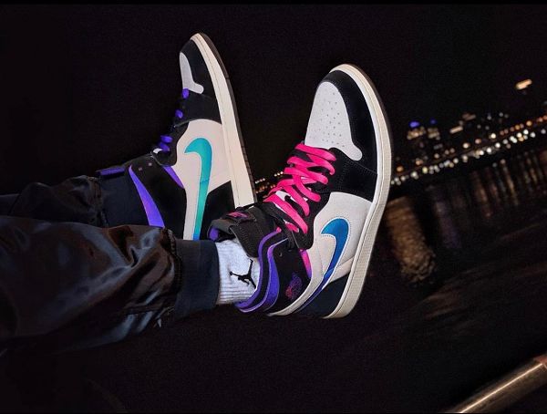 Nike Air Jordan 1 Zoom Comfort 2021新款 喬丹1代大巴黎籃球鞋 帶半碼