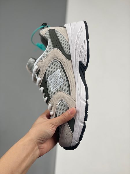 New Balance MR530系列 2023新款 復古老爹風網布休閒運動鞋