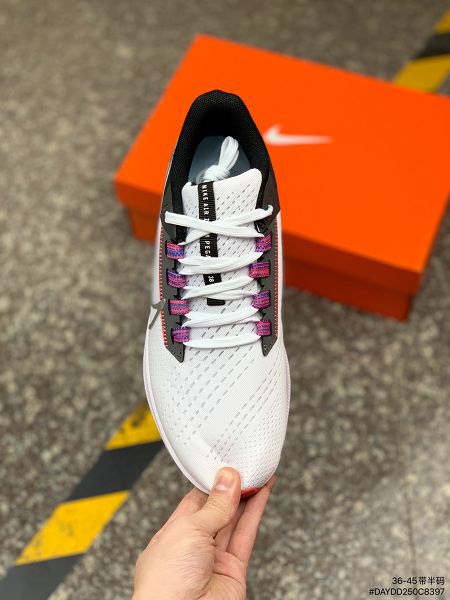 Nike Air Zoom Pegasus 38 2021新款 登月38代賈卡透氣網面男女款經典復刻慢跑鞋 帶半碼