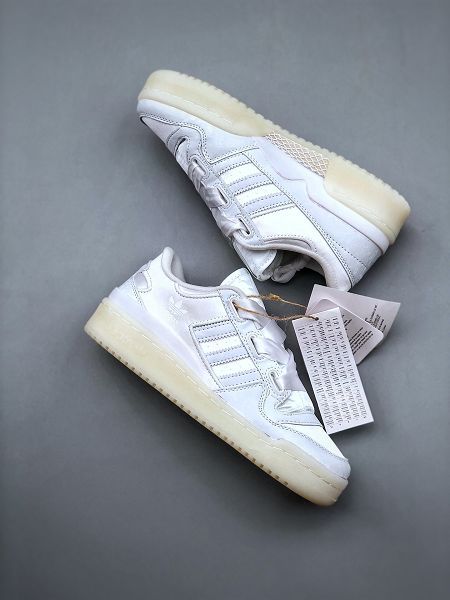 Adidas originals Forum 84 low 2022新款 白絲綢女款休閒運動板鞋