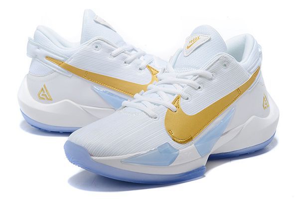 zoom freak 2 black and gold
