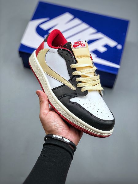 Travis Scott x Fragment x Air Jordan 1 Low 2022新款 喬丹1代聯名款倒鈎男女款籃球鞋 有46碼 Travis Scott x Fragment x Air Jordan 1 Low 2022新款 喬丹1代聯名款倒鈎男女款籃球鞋 有46碼