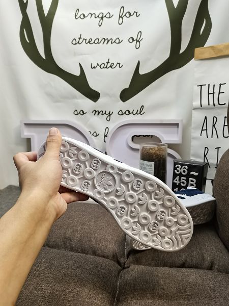 Adidas Originals Gazelle 羚羊系列 2022新款 低幫複古男女款運動板鞋 Adidas Originals Gazelle 羚羊系列 2022新款 低幫複古男女款運動板鞋