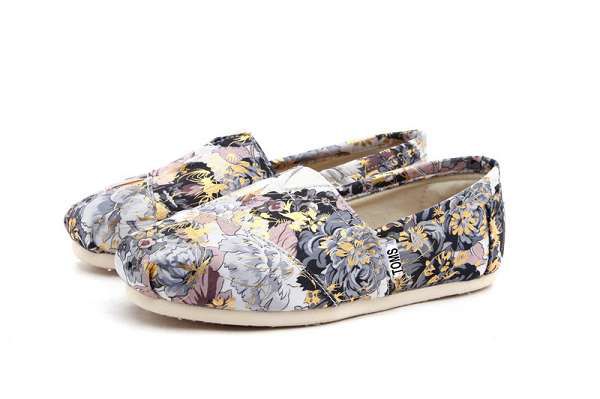 toms鞋 經典鞋款 花紋男女平底帆布鞋