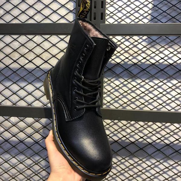 Dr Martens 2019新款 馬丁大夫8孔系帶短靴馬丁靴