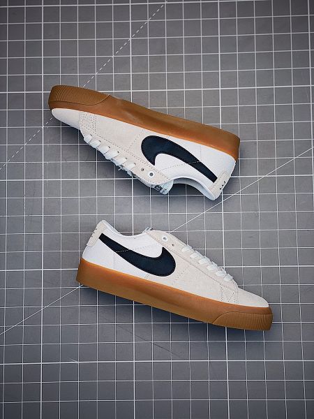 Nike Blazer Low 77 2022新款 木屑紋鞋底復古低幫開拓者男女款板鞋