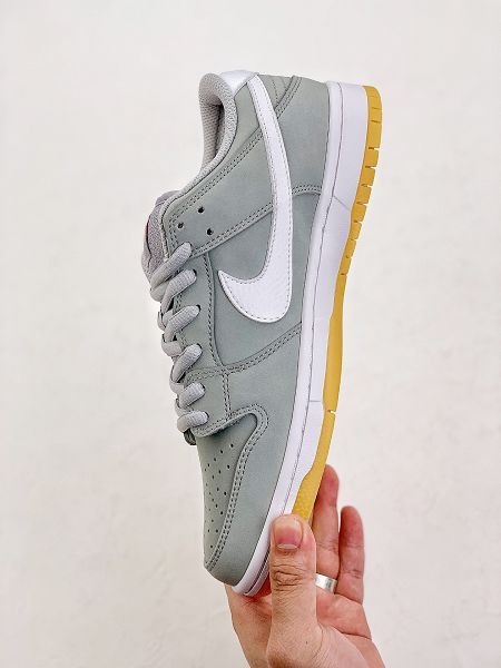 Nike SB Dunk Low 2023新款 灰白生膠男女款板鞋